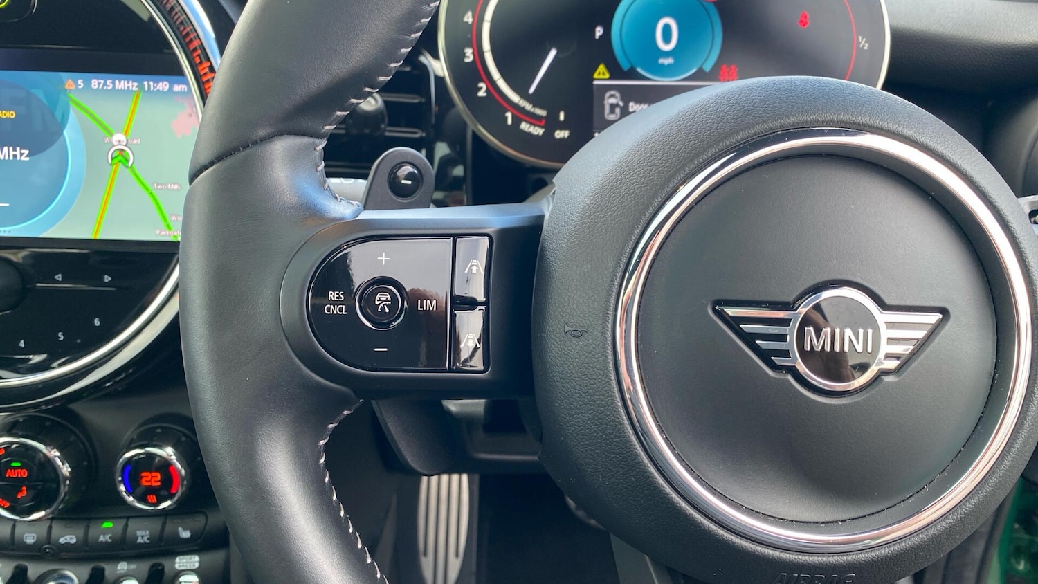 Used MINI Hatch 2023 for sale - 76760301: Photo 17