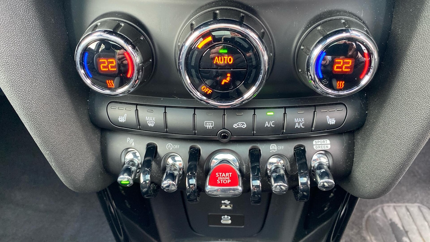 Used MINI Hatch 2023 for sale - 76760301: Photo 27