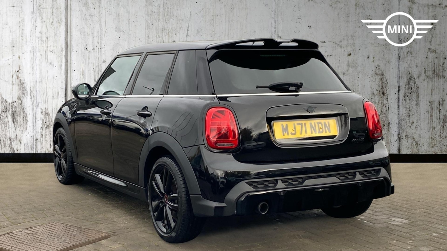 Used MINI Hatch 2021 for sale - 76760152: Photo 2