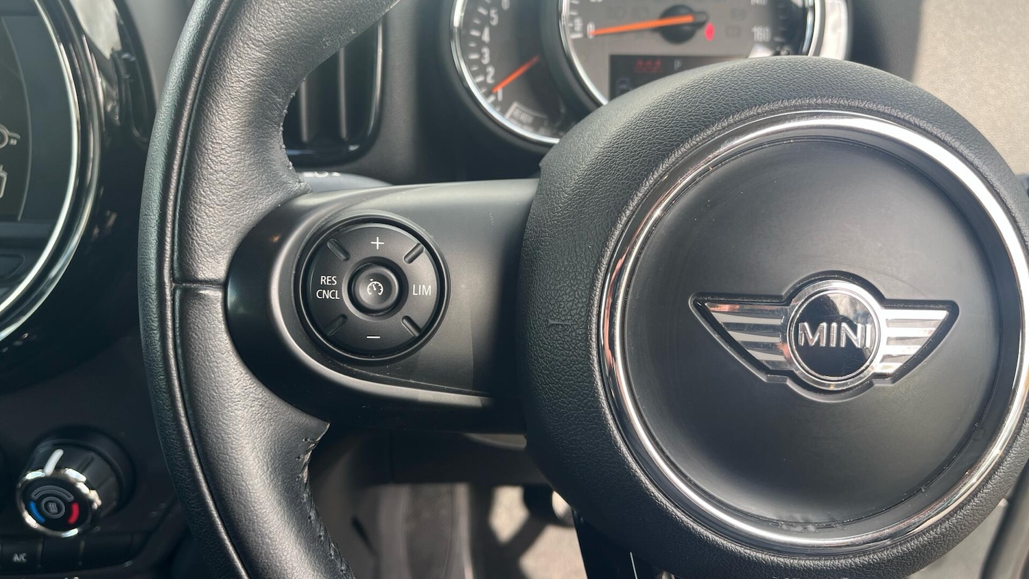 Used MINI Countryman 2017 for sale - 78071879: Photo 17