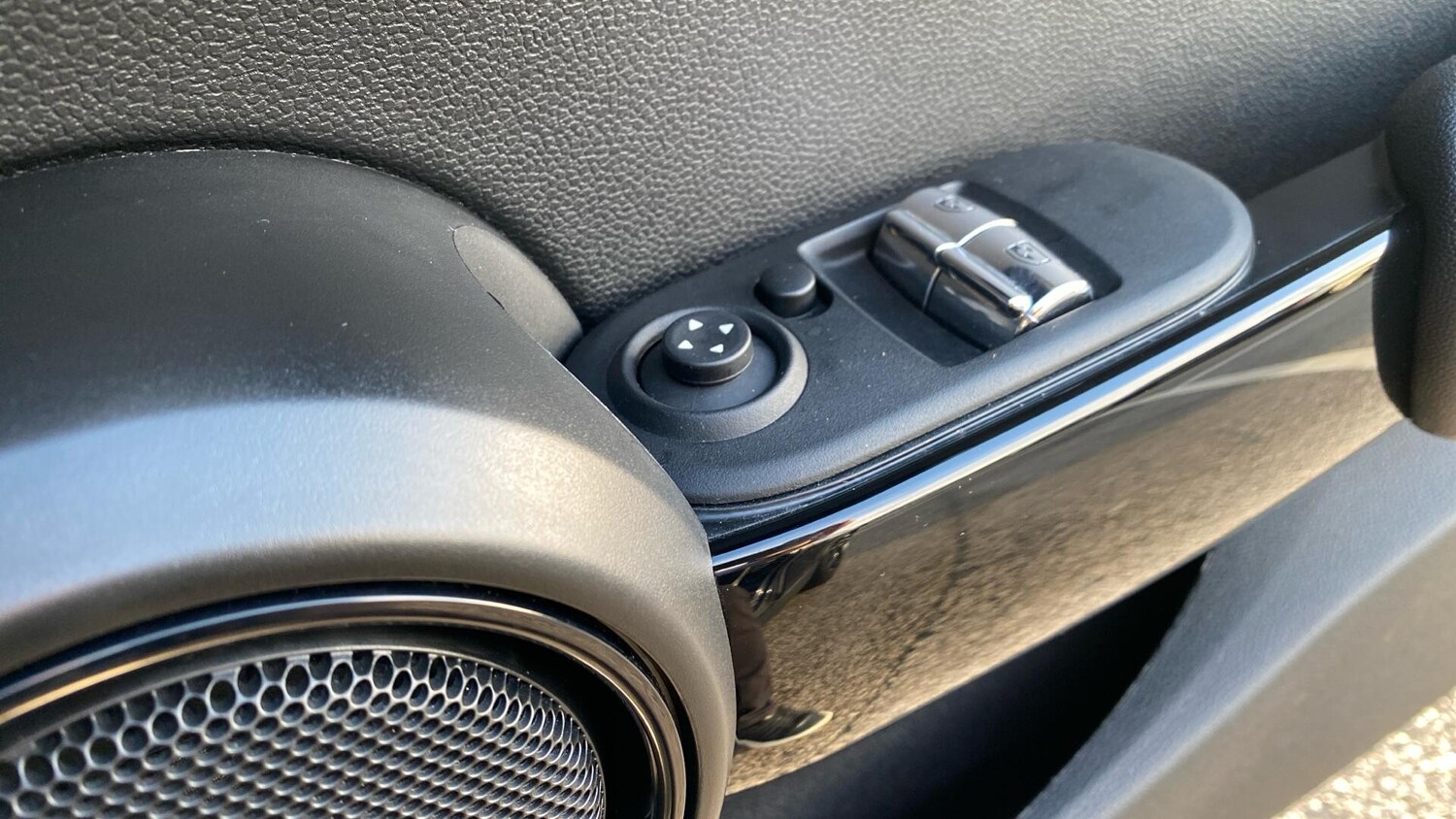 Used MINI Hatch 2021 for sale - 76760219: Photo 31