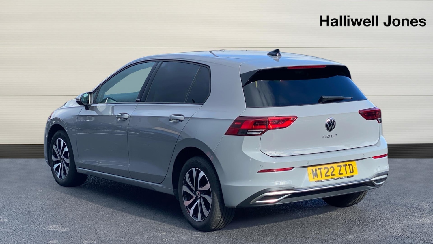 Used Volkswagen Golf 2022 for sale - 77625716: Photo 2