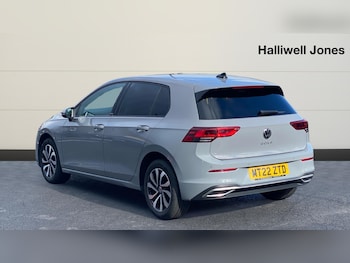 Used Volkswagen Golf 2022 for sale - 77625716: Photo