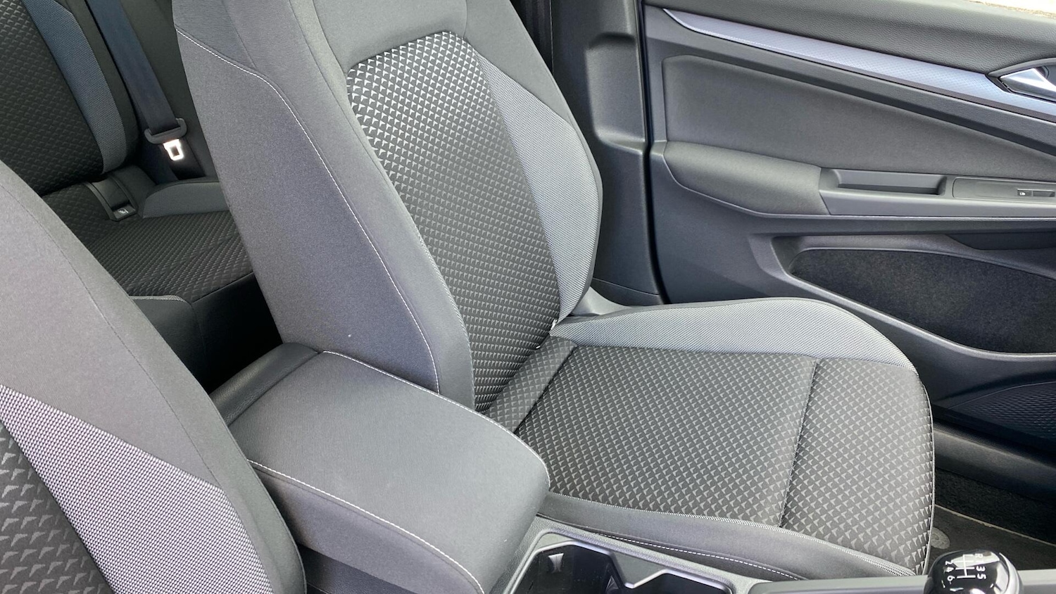 Used Volkswagen Golf 2022 for sale - 77625716: Photo 33