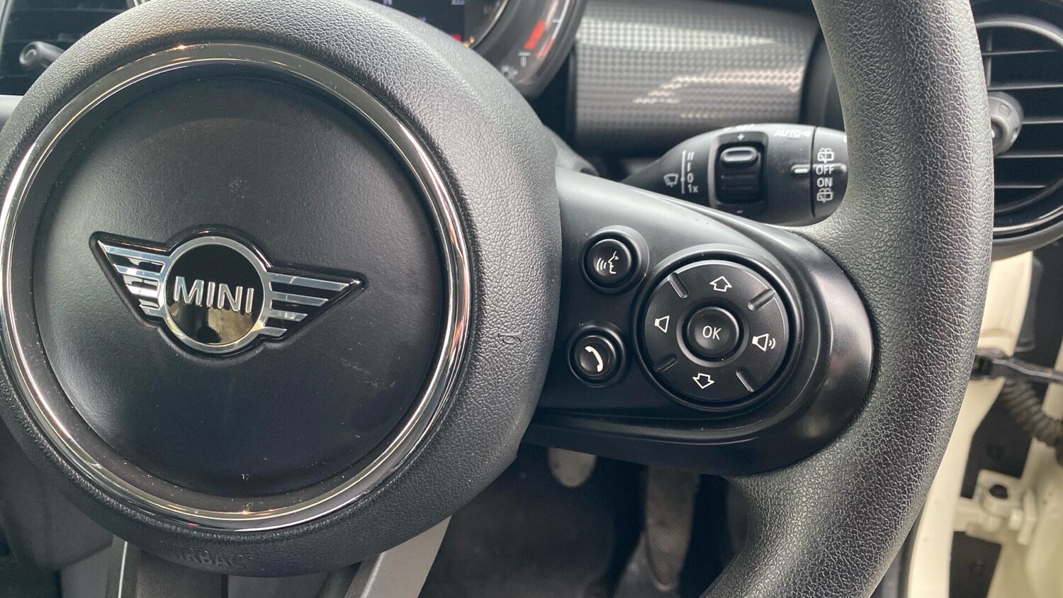 Used MINI Hatch 2019 for sale - 76760033: Photo 18