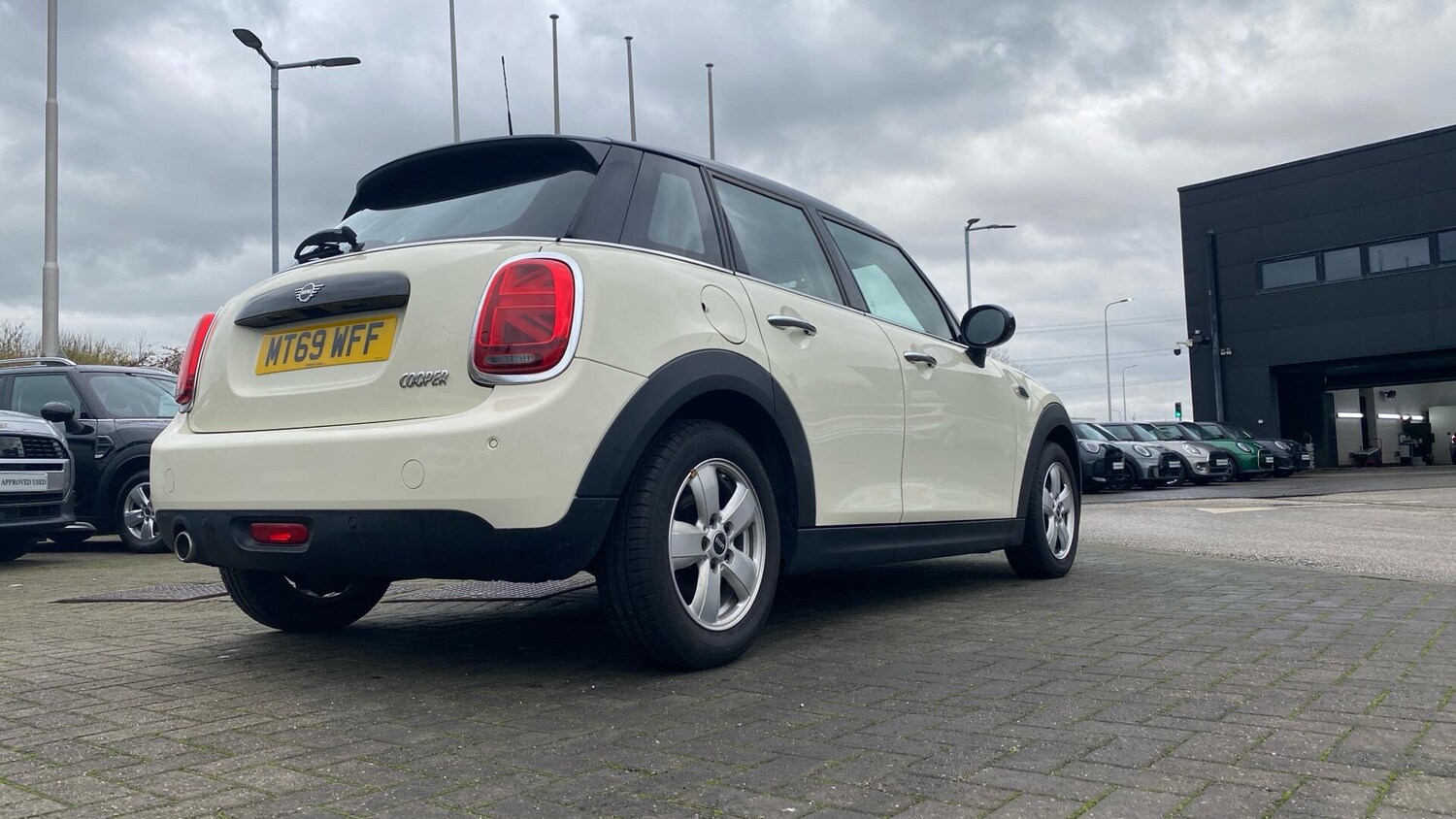 Used MINI Hatch 2019 for sale - 76760033: Photo 29