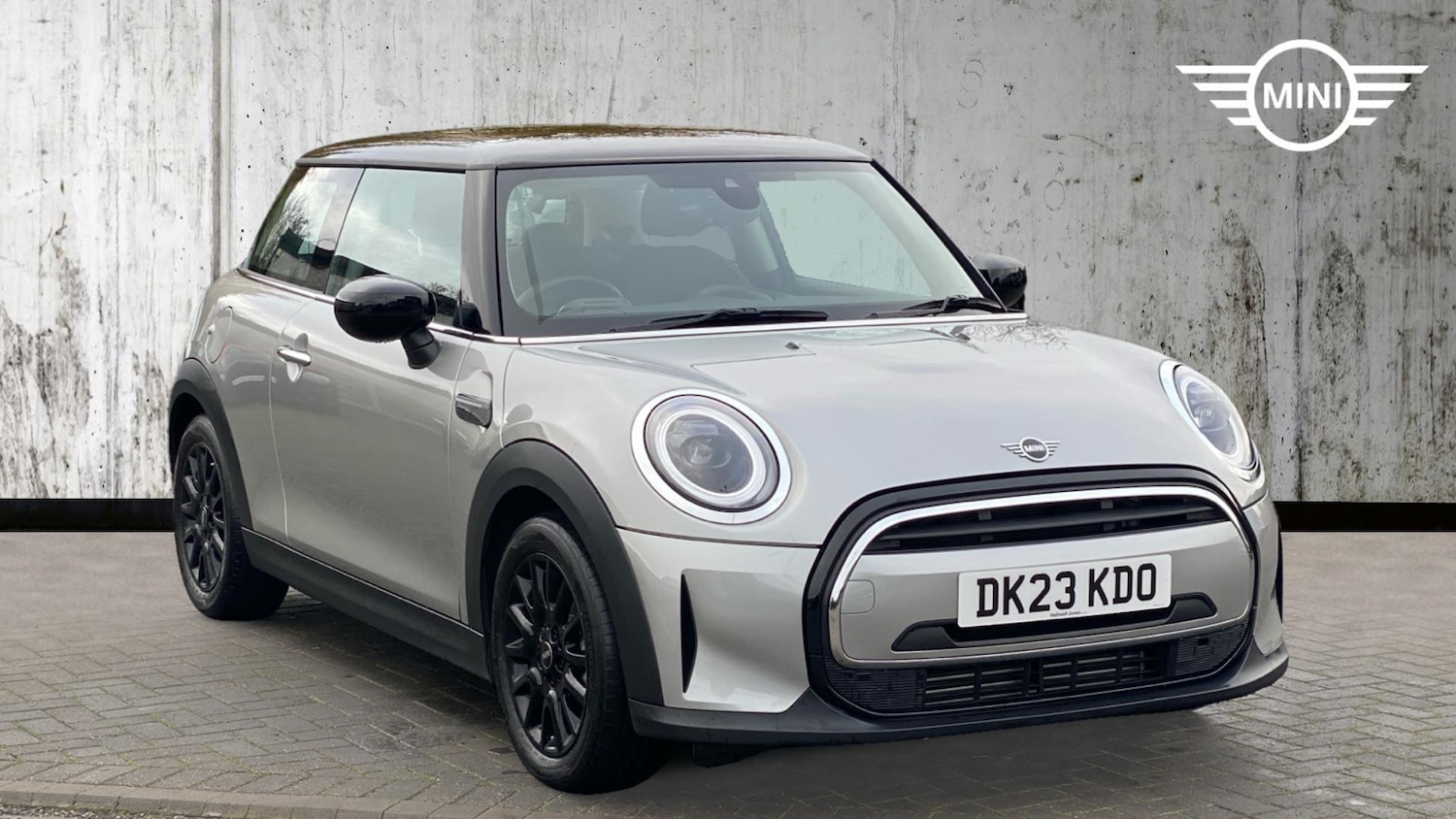 Used MINI Hatch 2023 for sale - 76760141: Photo 1