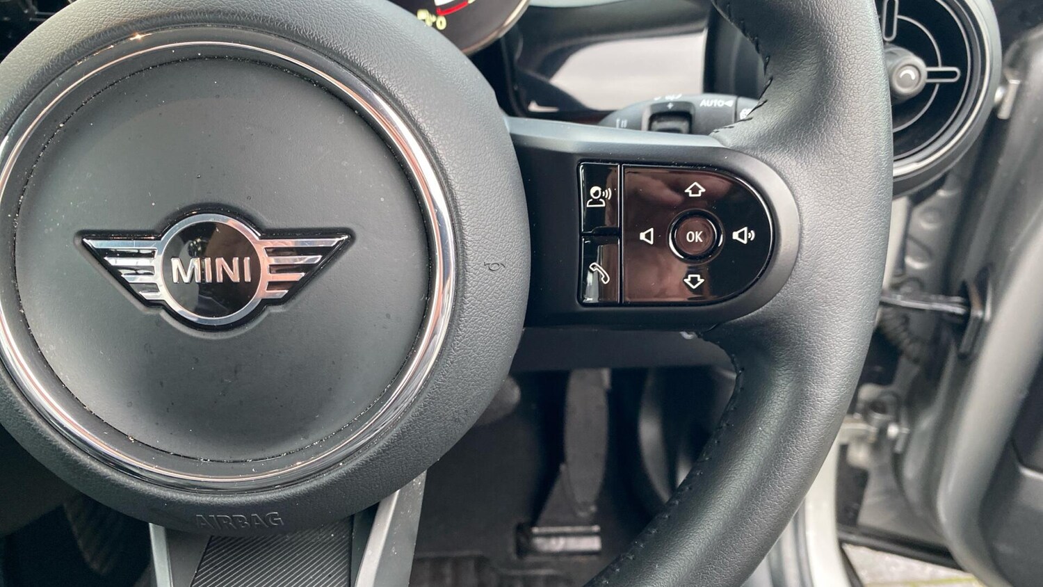 Used MINI Hatch 2023 for sale - 76760141: Photo 18