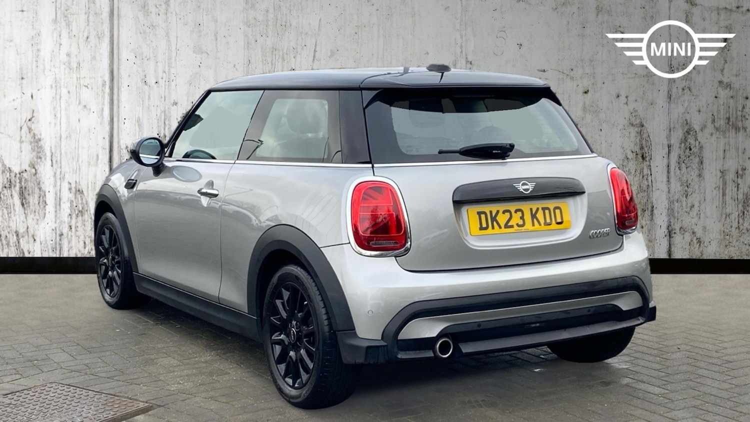 Used MINI Hatch 2023 for sale - 76760141: Photo 2