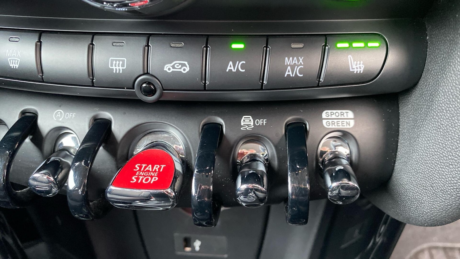 Used MINI Hatch 2023 for sale - 76760141: Photo 27