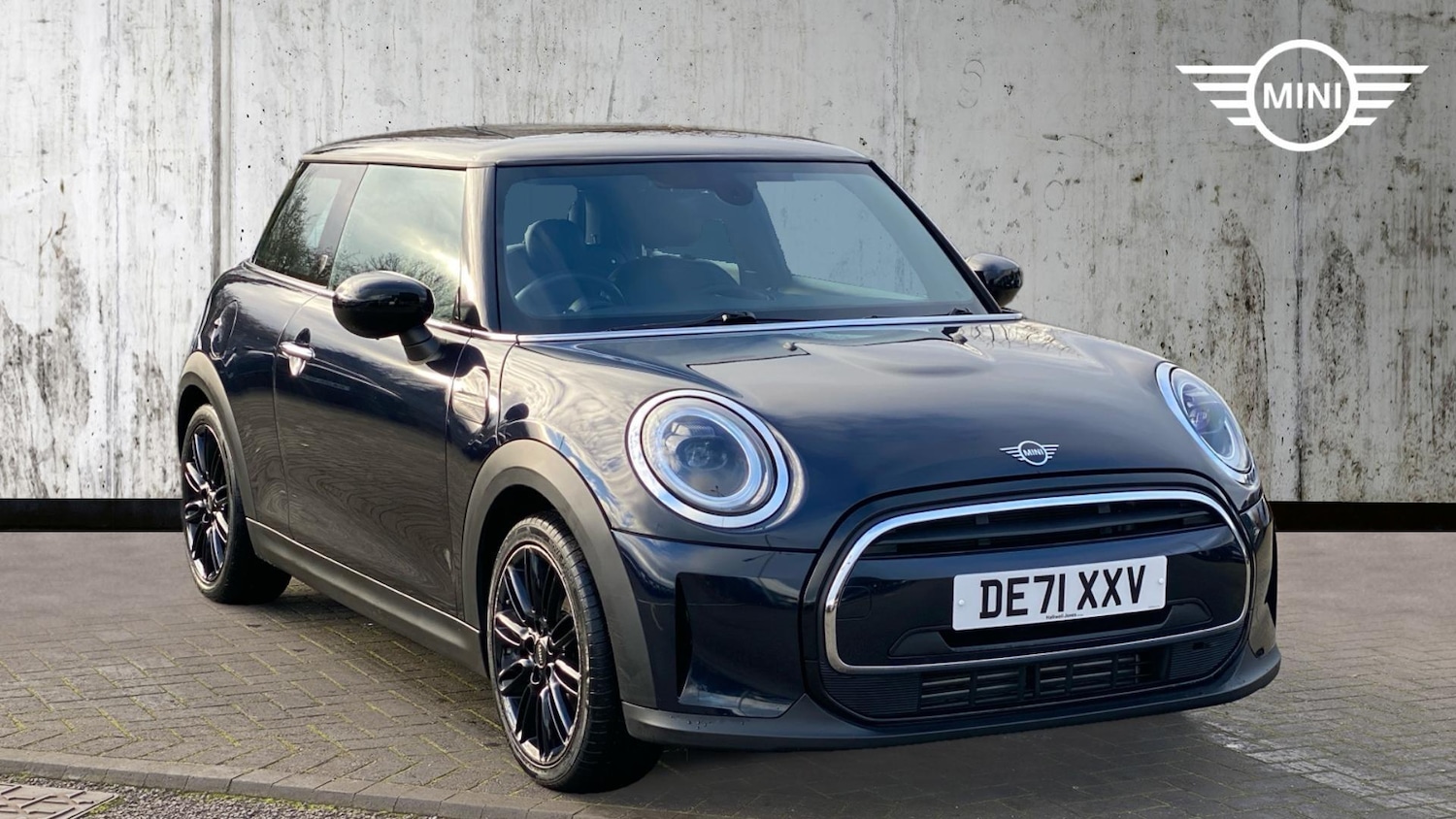 Used MINI Hatch 2021 for sale - 76760264: Photo 1