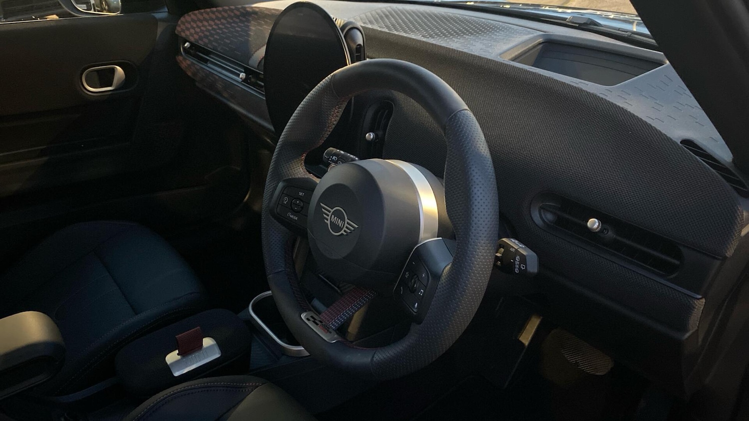 Used MINI Cooper 2025 for sale - 76760042: Photo 6