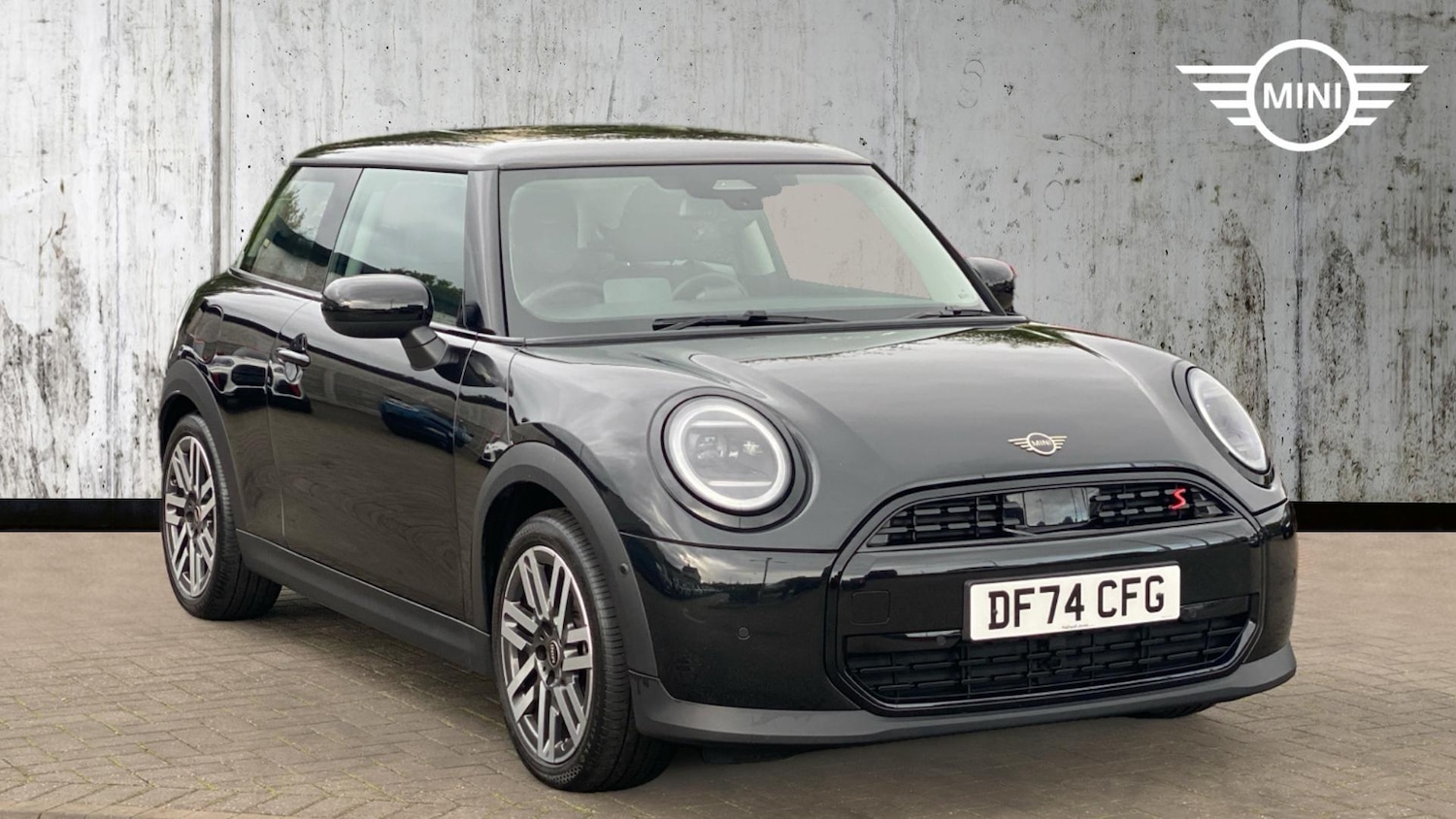 Used MINI Cooper 2024 for sale - 76760051: Photo 1
