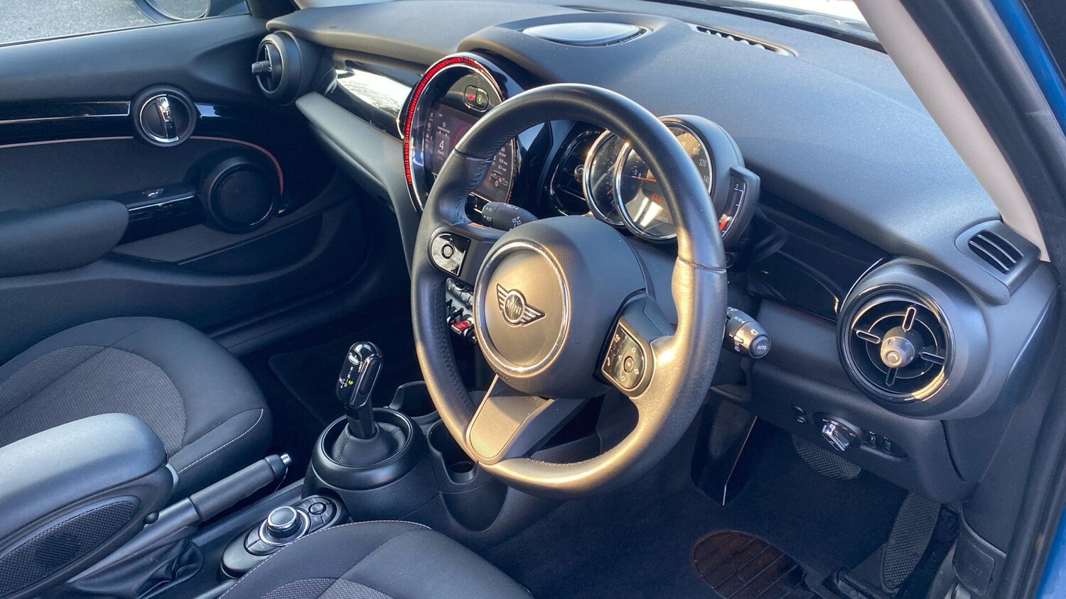 Used MINI Hatch 2022 for sale - 77671075: Photo 6