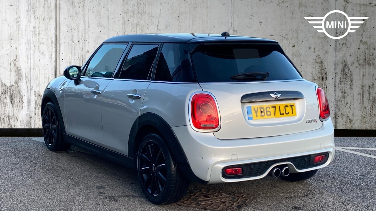 Used MINI Hatch 2018 for sale - 76801280: Photo 2