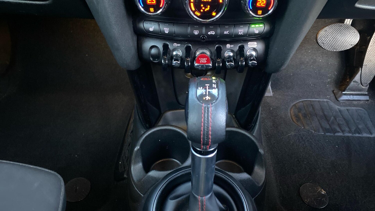 Used MINI Hatch 2018 for sale - 76801280: Photo 28