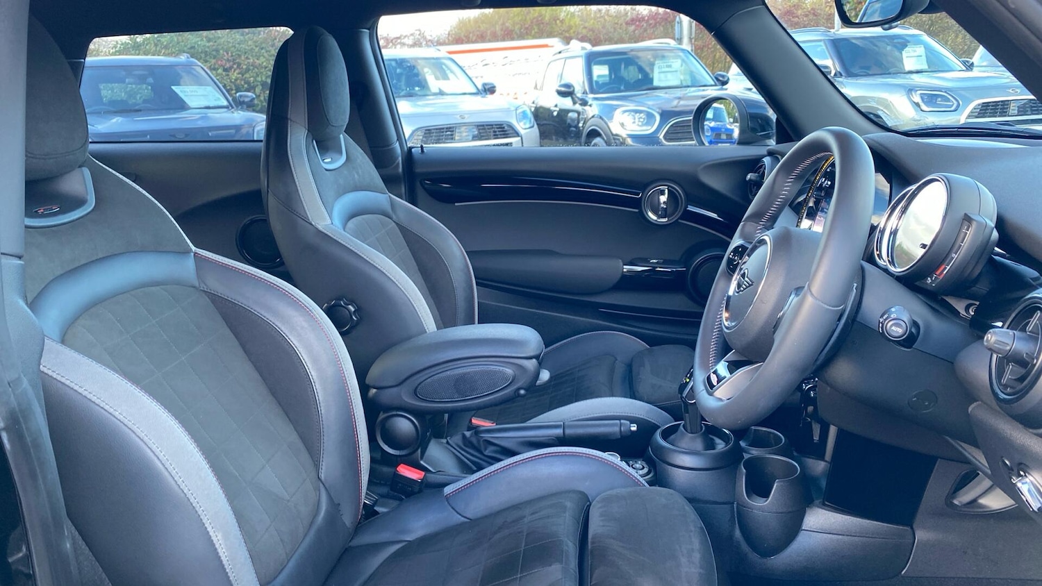 Used MINI Hatch 2022 for sale - 76760031: Photo 11