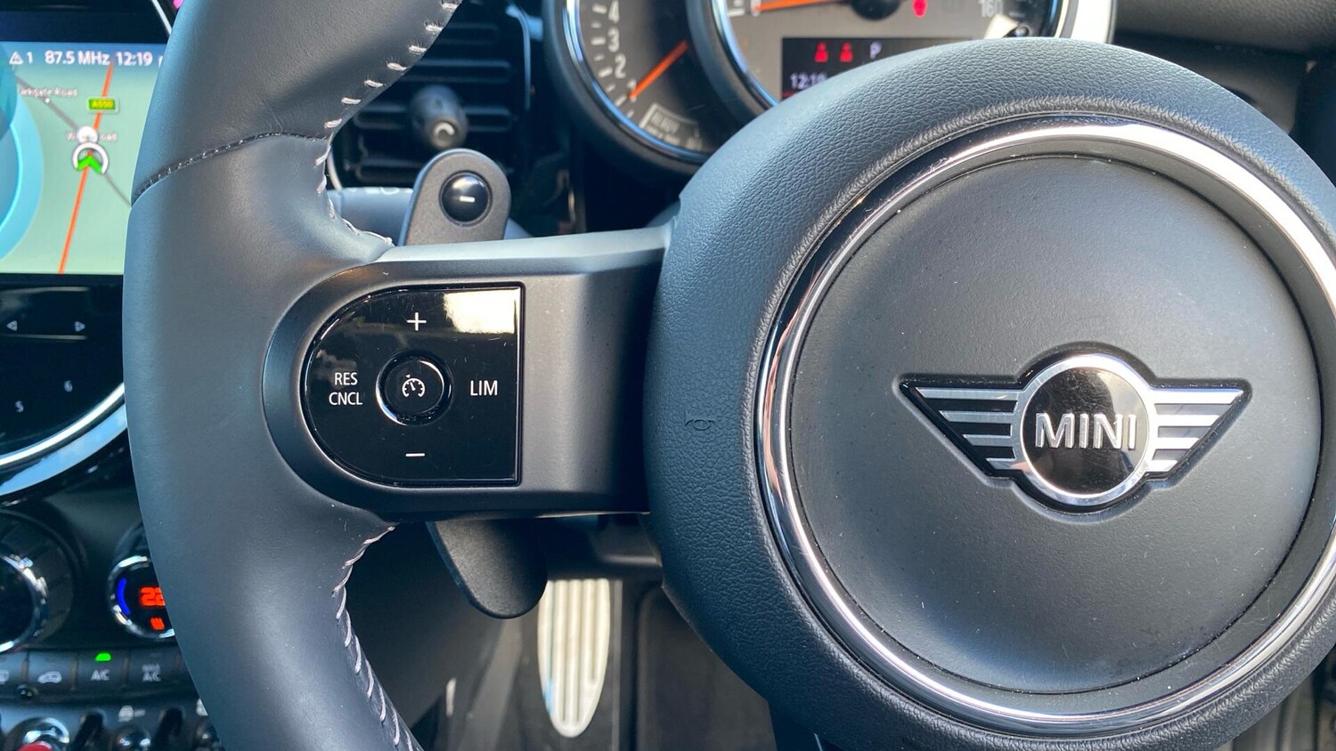 Used MINI Hatch 2022 for sale - 76760031: Photo 17