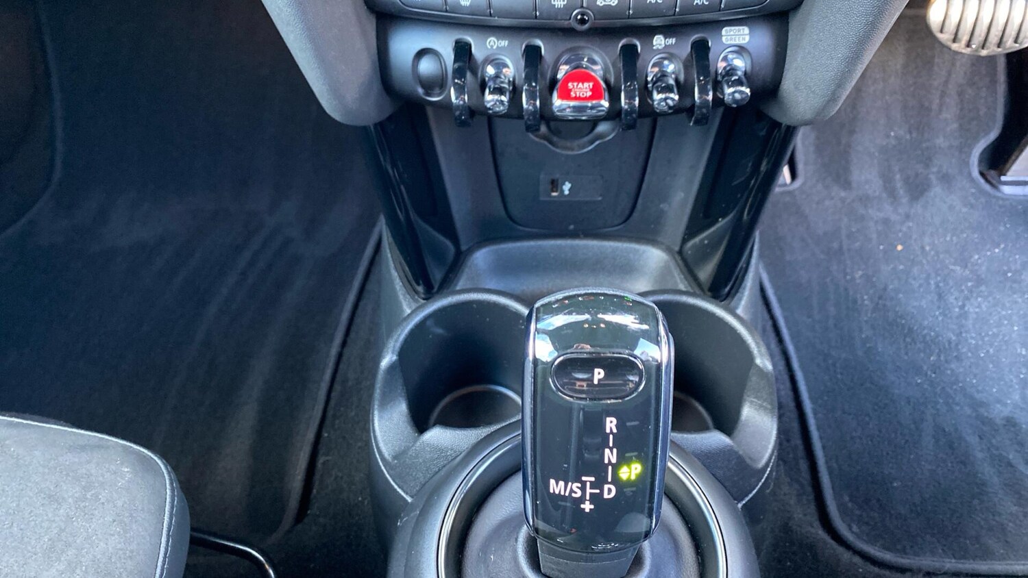 Used MINI Hatch 2022 for sale - 76760031: Photo 32