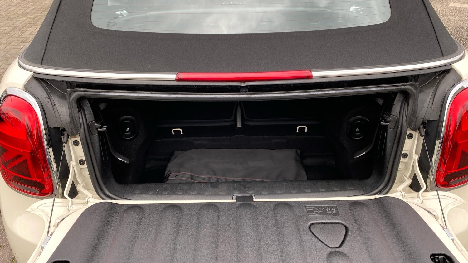 Used MINI Convertible 2021 for sale - 76760162: Photo 13