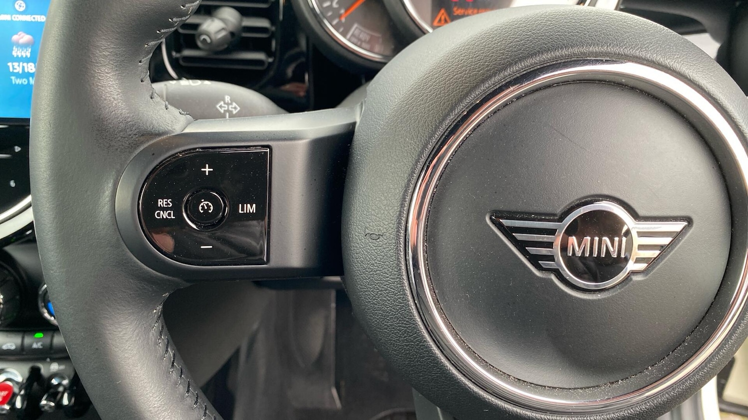 Used MINI Convertible 2021 for sale - 76760162: Photo 17