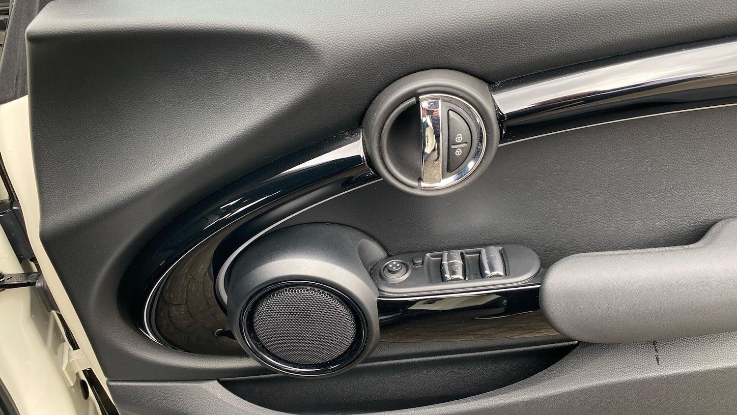 Used MINI Convertible 2021 for sale - 76760162: Photo 20