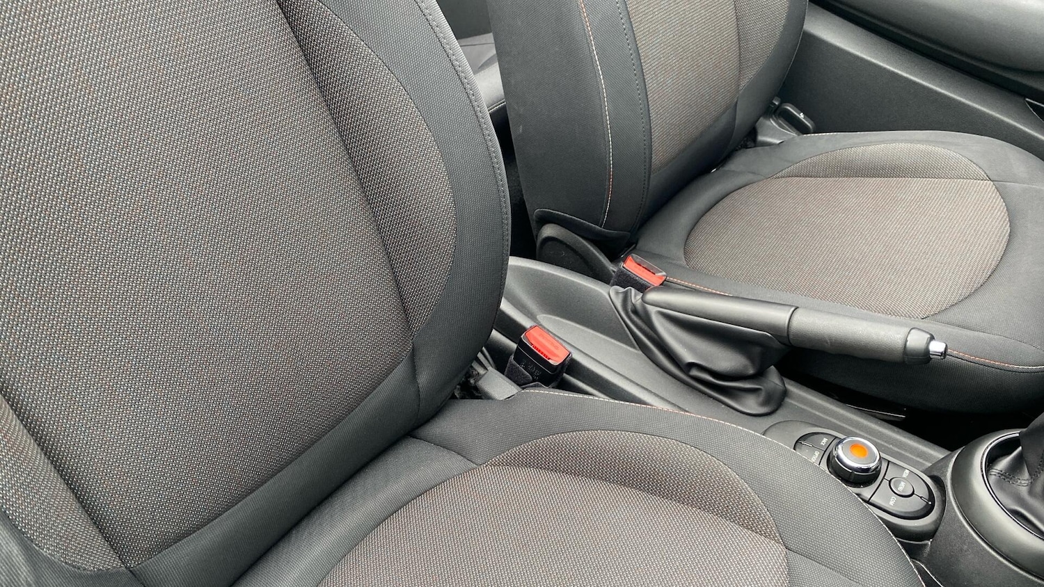 Used MINI Convertible 2021 for sale - 76760162: Photo 42