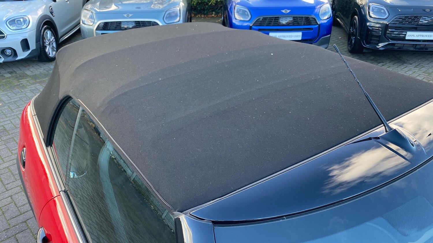 Used MINI Convertible 2024 for sale - 76760110: Photo 21