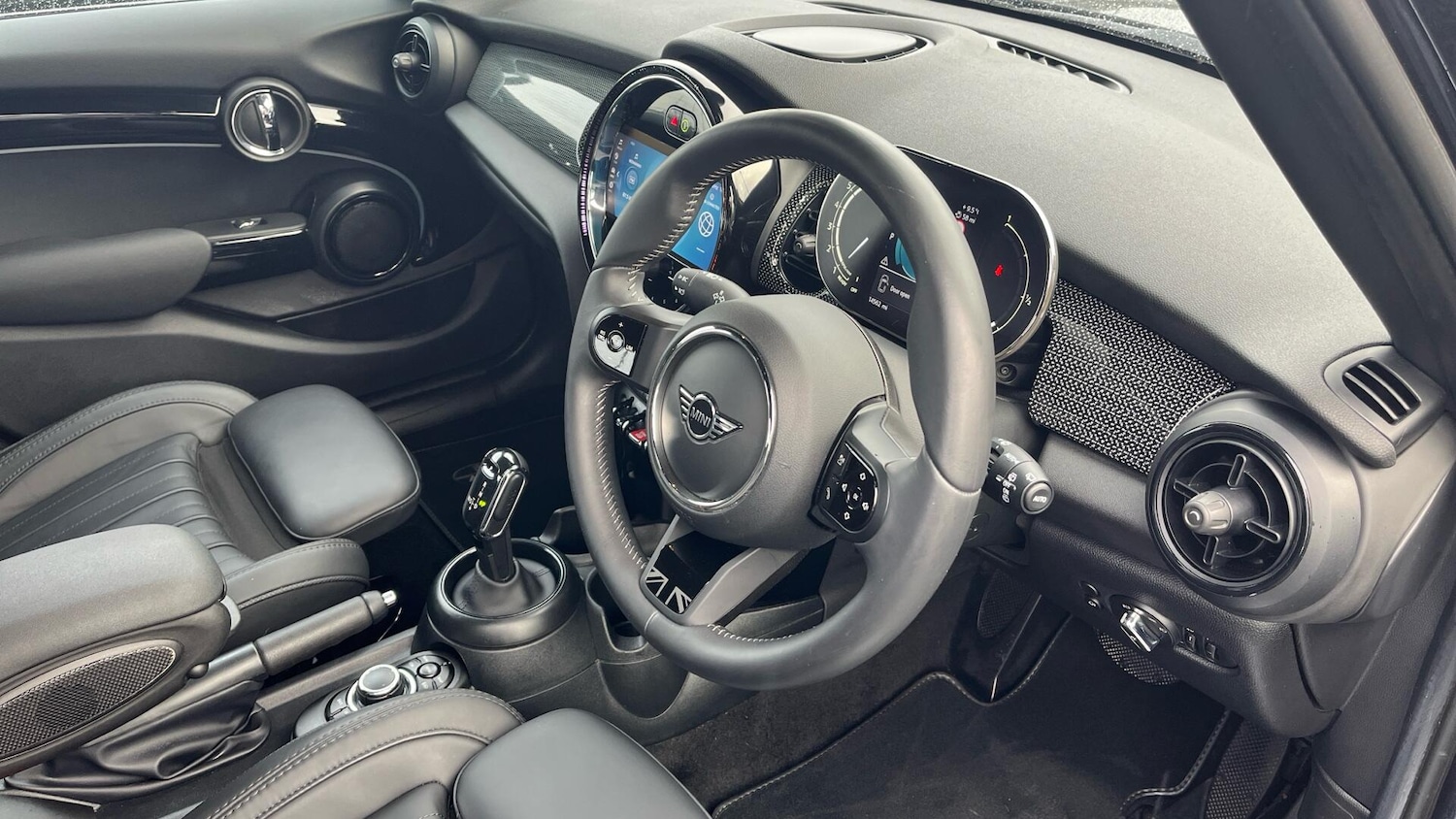 Used MINI Hatch 2023 for sale - 77396562: Photo 6