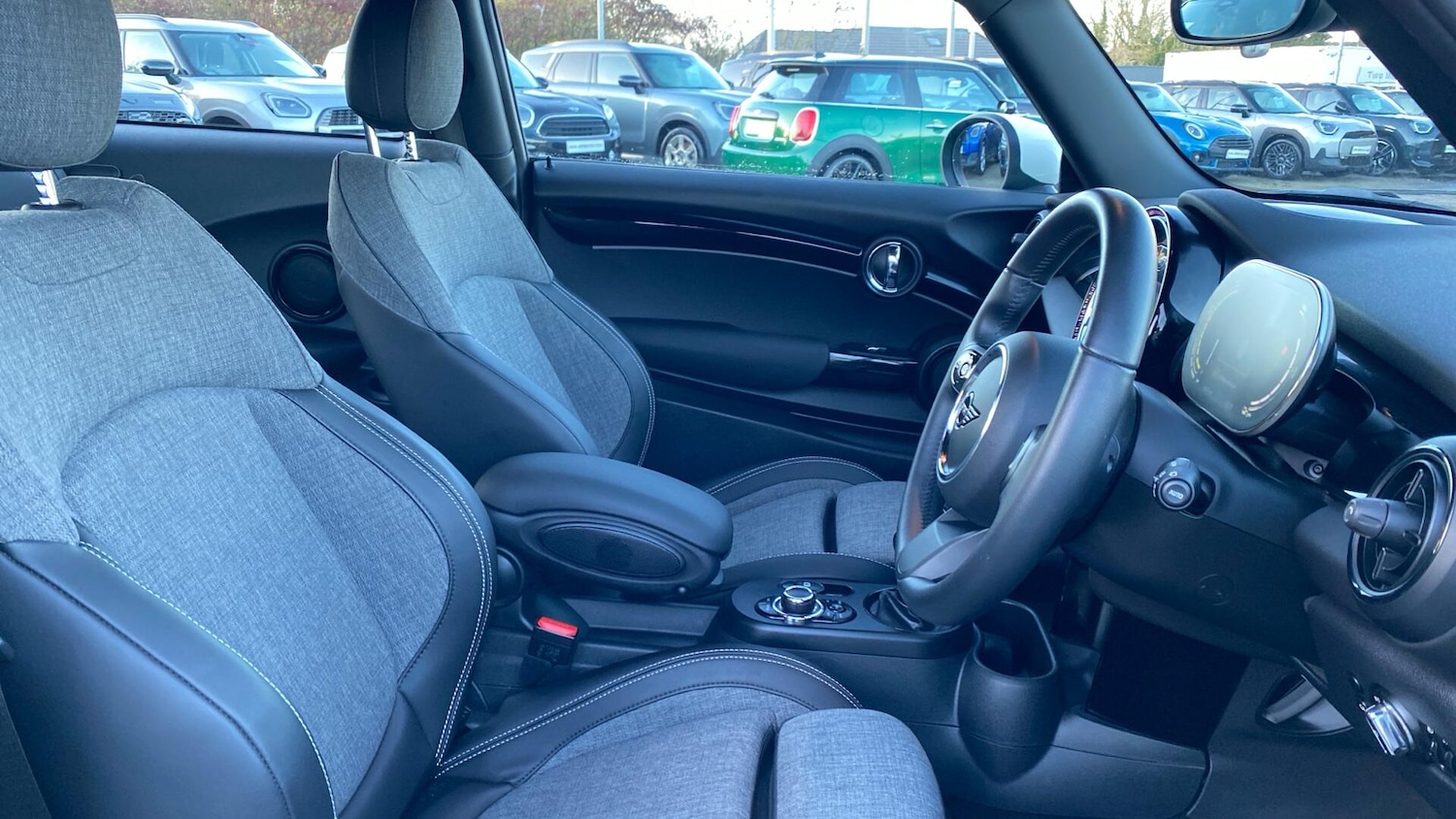 Used MINI Hatch 2022 for sale - 76802271: Photo 11