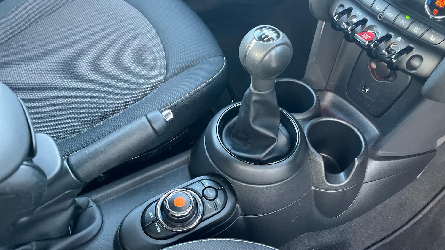 Used MINI Hatch 2020 for sale - 77799117: Photo 10