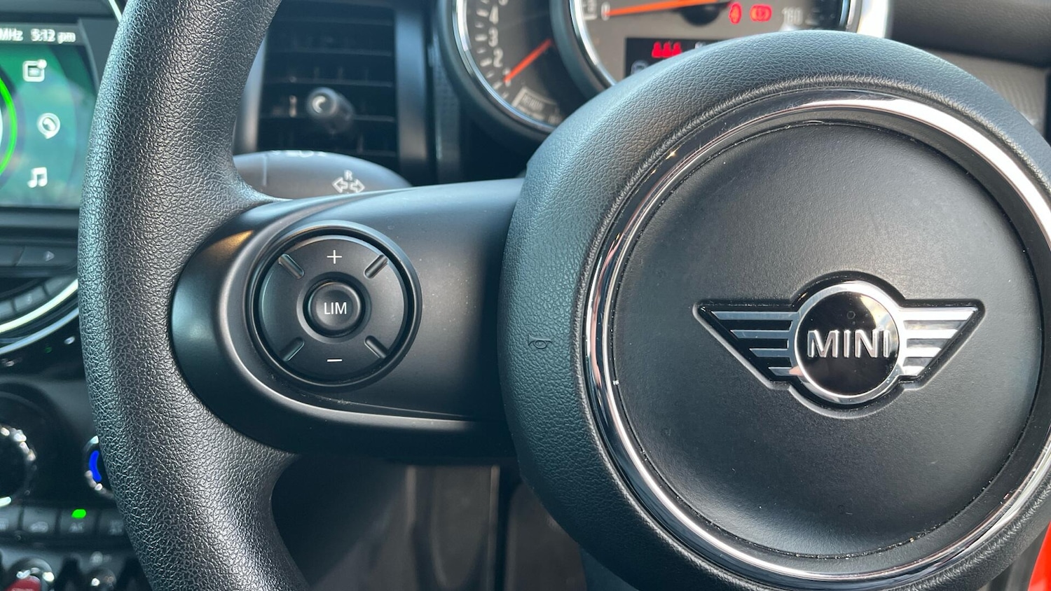 Used MINI Hatch 2020 for sale - 77799117: Photo 17