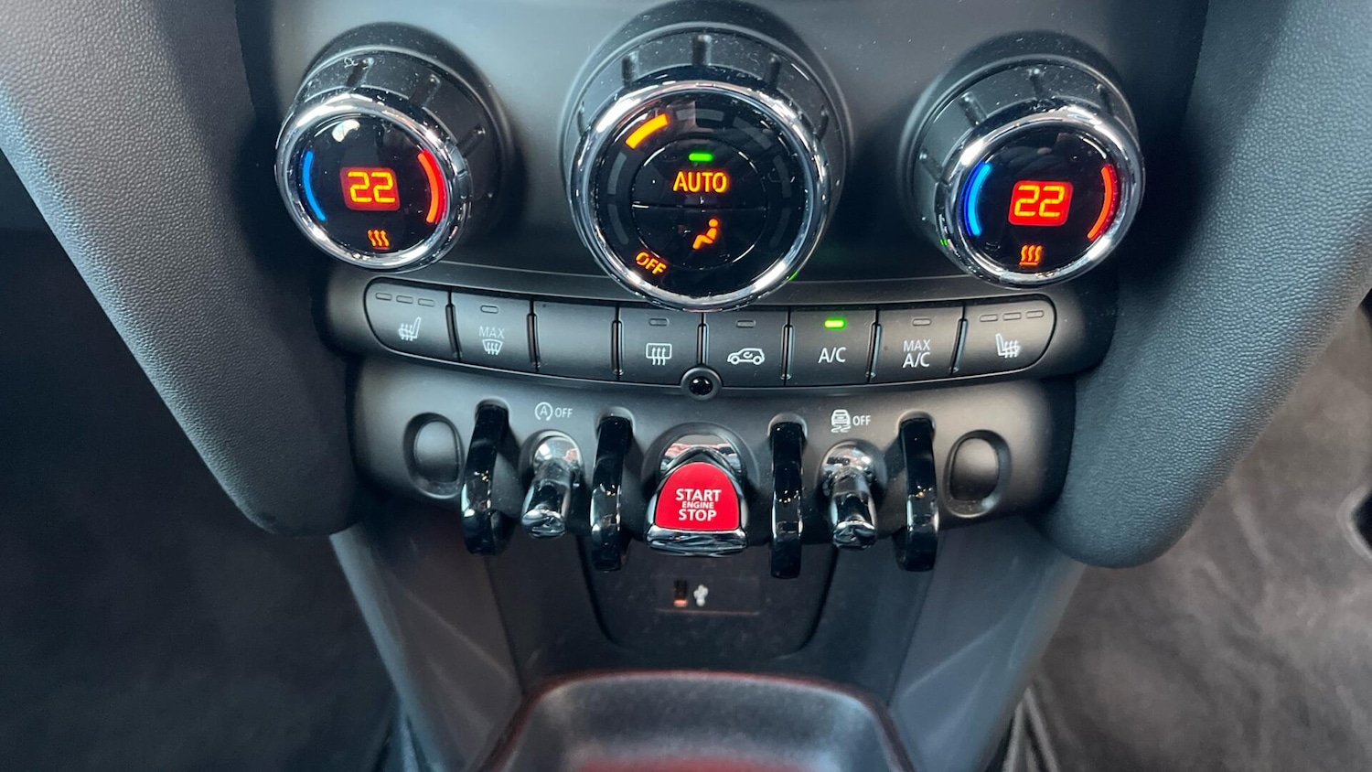 Used MINI Hatch 2020 for sale - 77799117: Photo 29