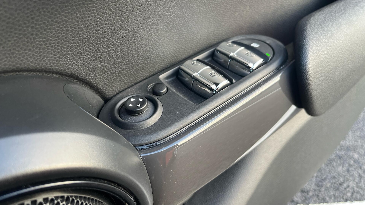 Used MINI Hatch 2020 for sale - 77799117: Photo 34