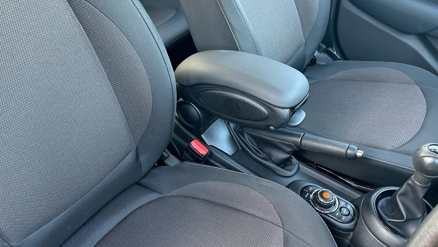 Used MINI Hatch 2020 for sale - 77799117: Photo 46