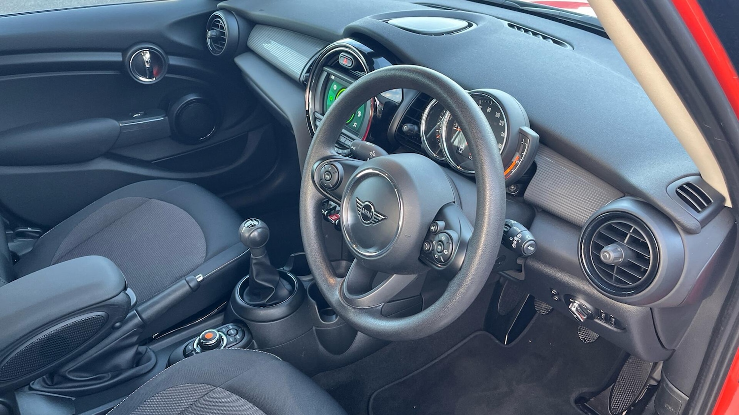 Used MINI Hatch 2020 for sale - 77799117: Photo 6