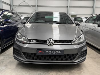 Used Volkswagen Golf 2018 for sale - 77853166: Photo