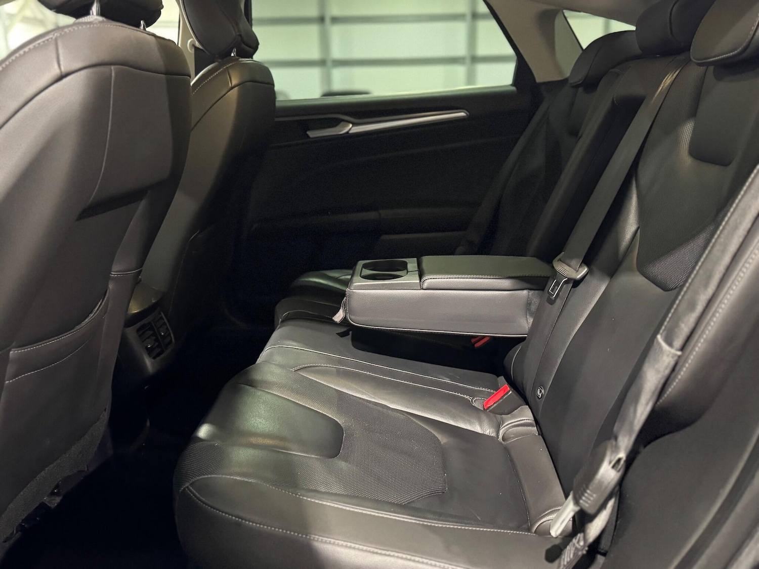 Used Ford Mondeo 2015 for sale - 77131565: Photo 44