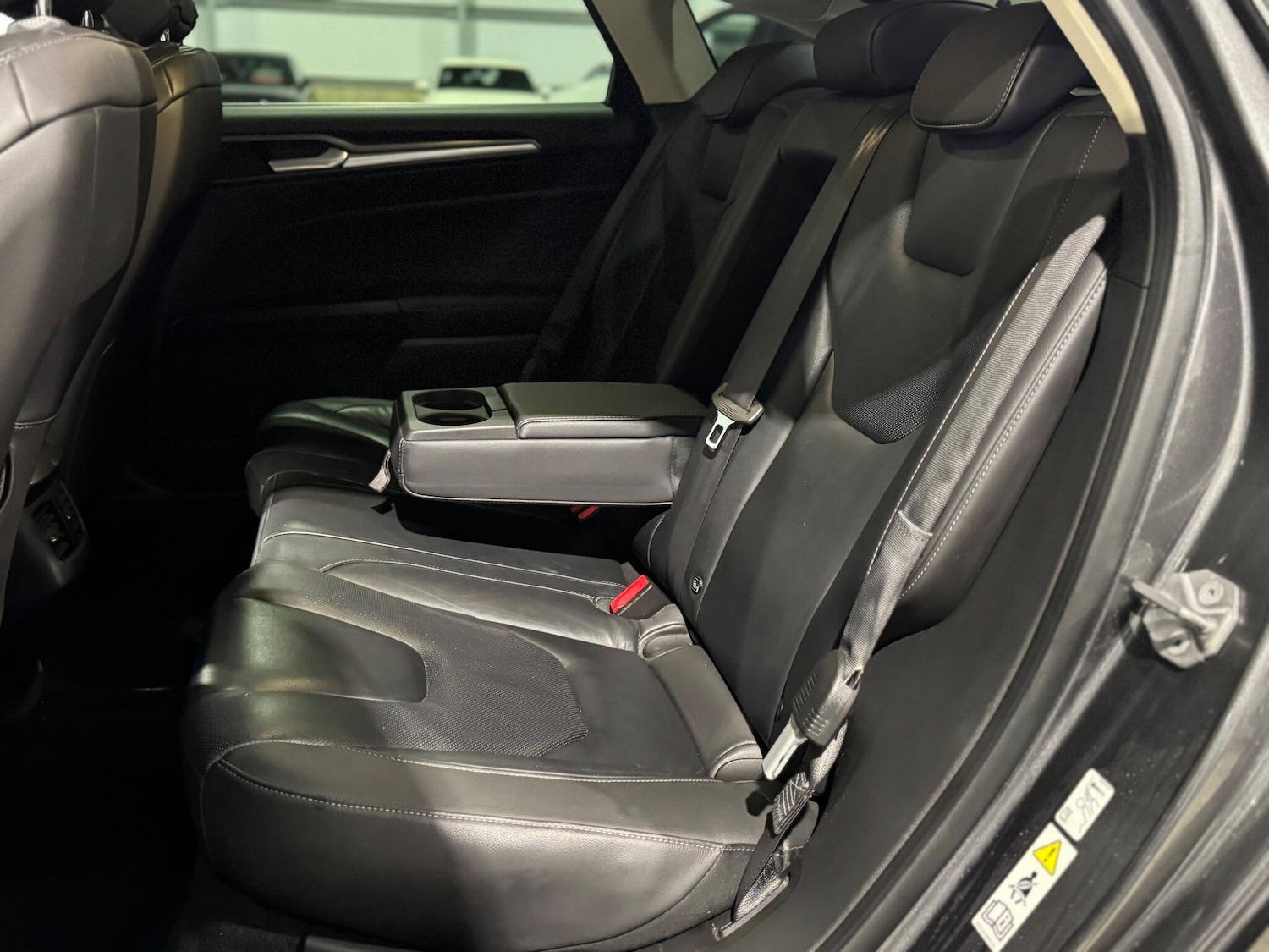 Used Ford Mondeo 2015 for sale - 77131565: Photo 45