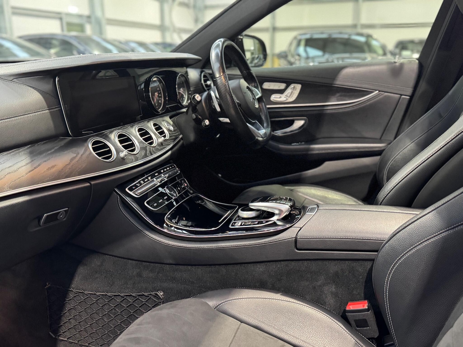 Used Mercedes-Benz E Class 2018 for sale - 77054134: Photo 15