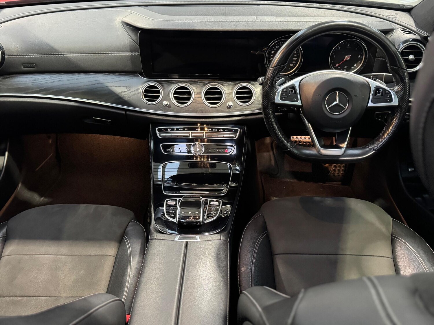 Used Mercedes-Benz E Class 2018 for sale - 77054134: Photo 16