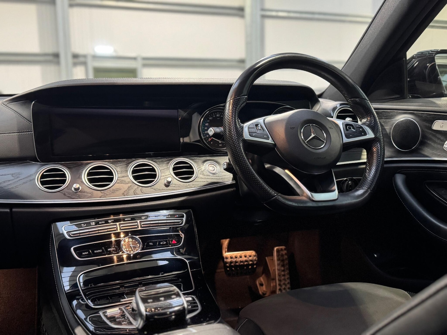 Used Mercedes-Benz E Class 2018 for sale - 77054134: Photo 17