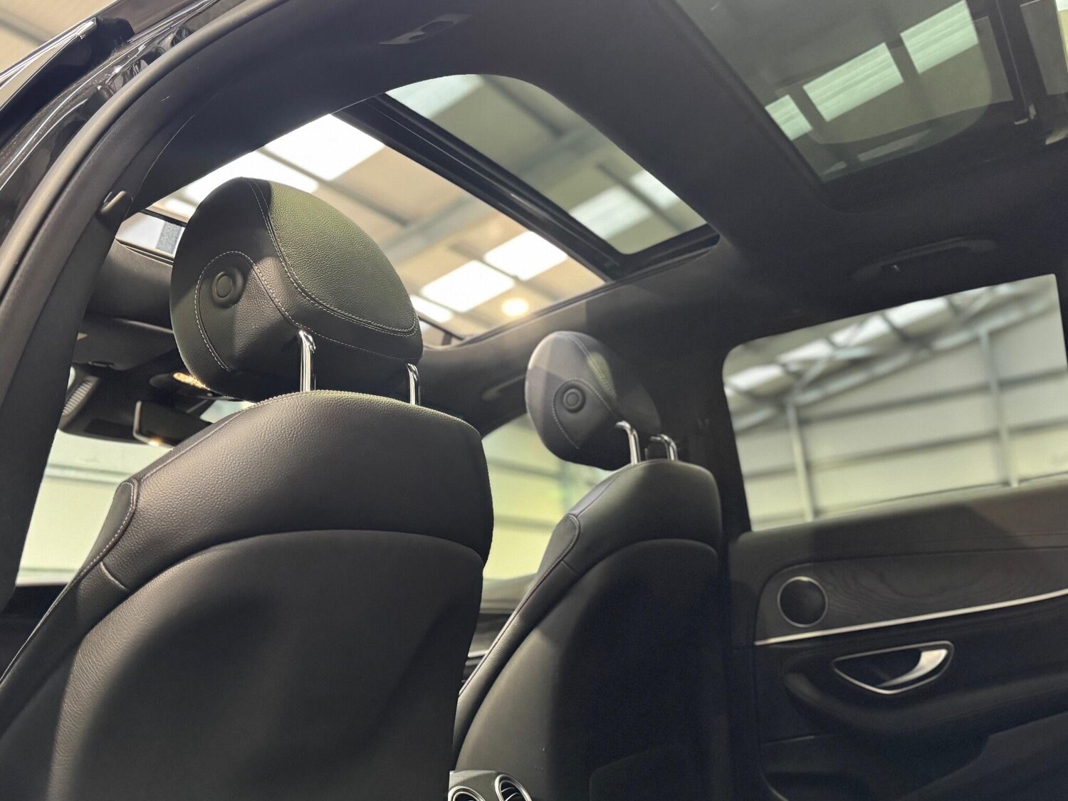 Used Mercedes-Benz E Class 2018 for sale - 77054134: Photo 24