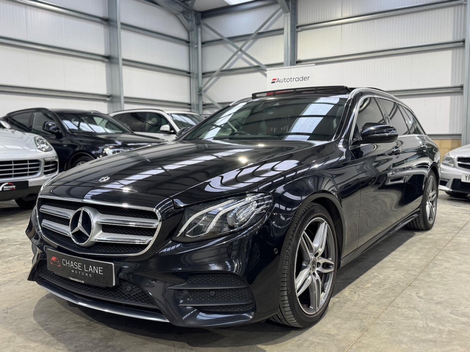 Used Mercedes-Benz E Class 2018 for sale - 77054134: Photo 3