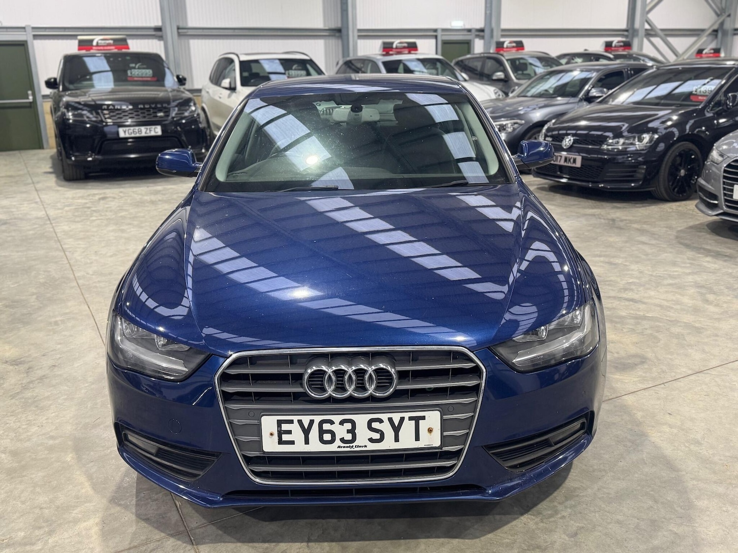 Used Audi A4 2013 for sale - 76260300: Photo 2