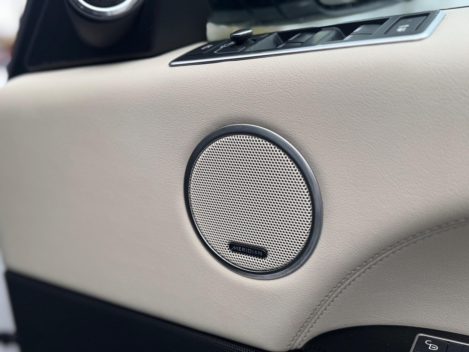 Used Land Rover Range Rover 2016 for sale - 76513432: Photo 10