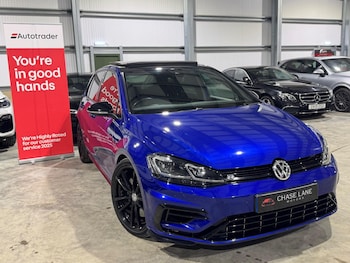 Volkswagen - Golf