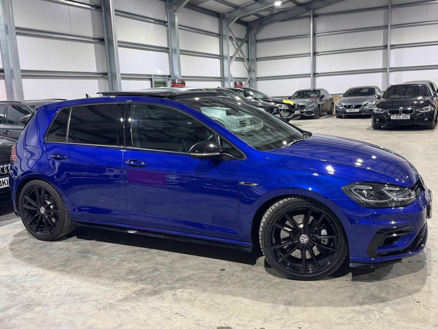 Used Volkswagen Golf 2019 for sale - 76625808: Photo 38