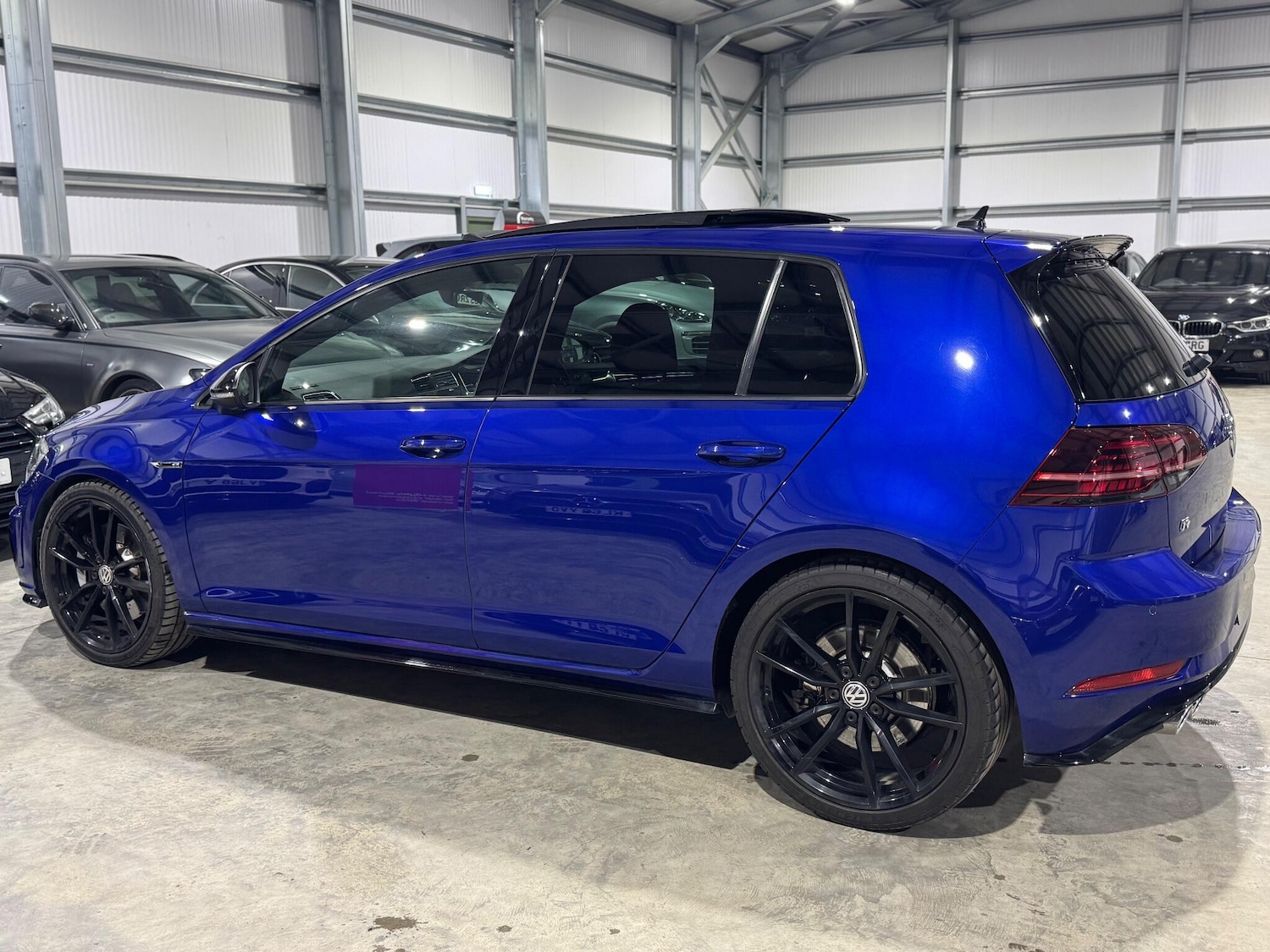 Used Volkswagen Golf 2019 for sale - 76625808: Photo 4