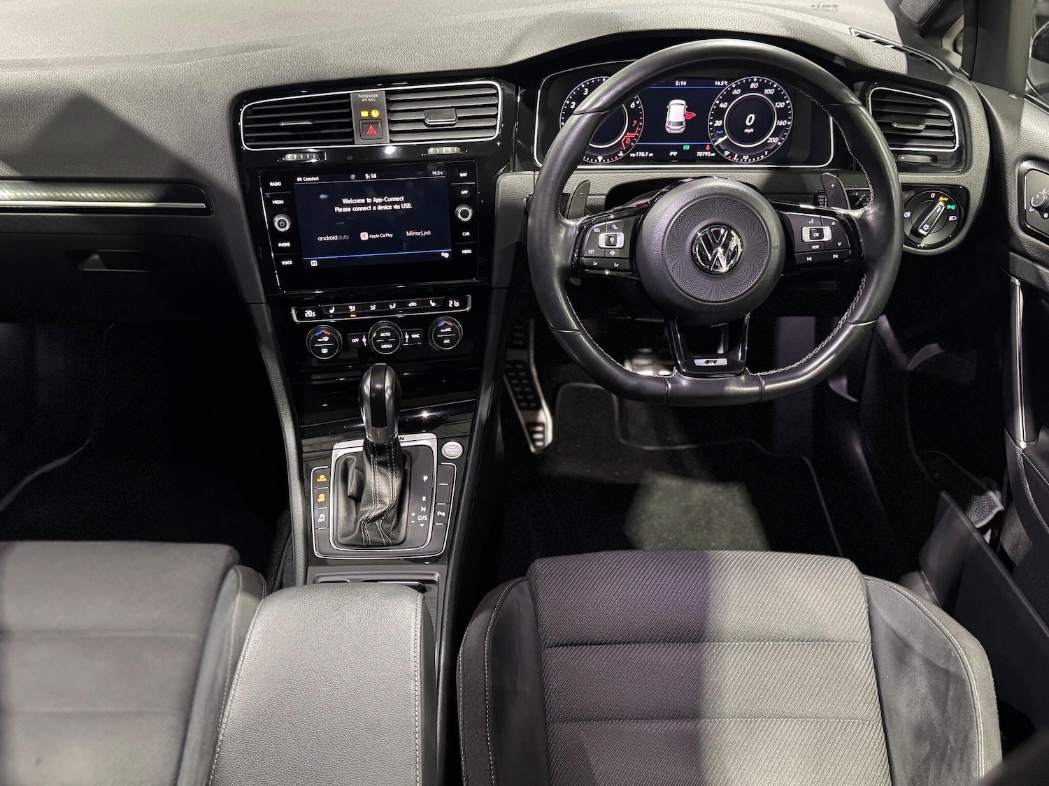 Used Volkswagen Golf 2019 for sale - 76625808: Photo 48